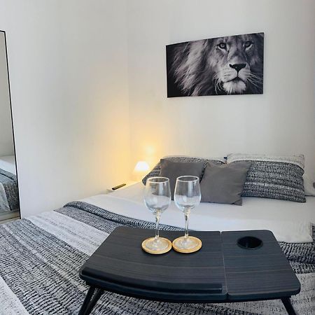 Habitaciones En Barcellona Esterno foto
