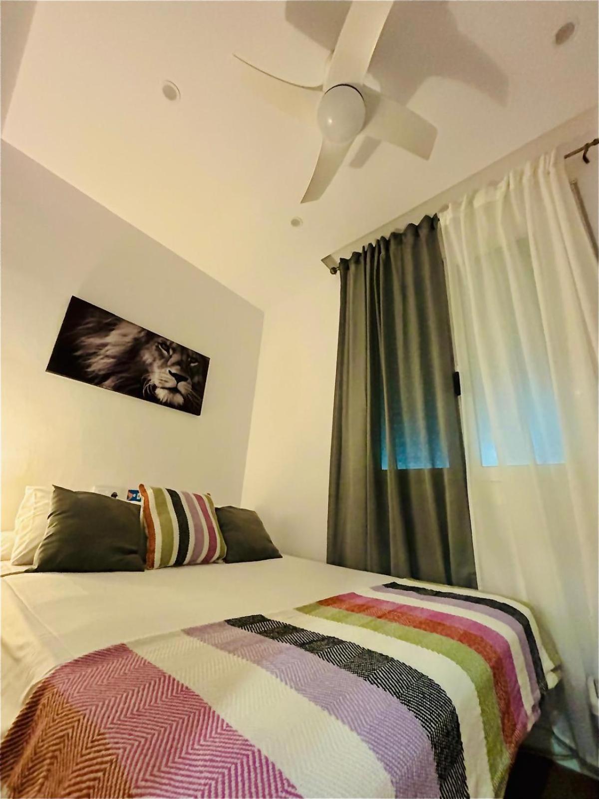 Habitaciones En Barcellona Esterno foto