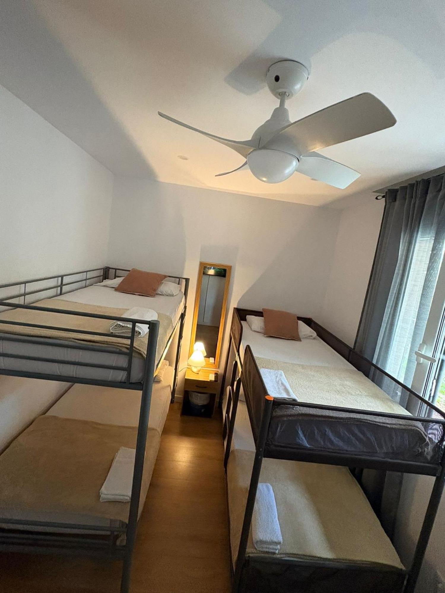Habitaciones En Barcellona Esterno foto