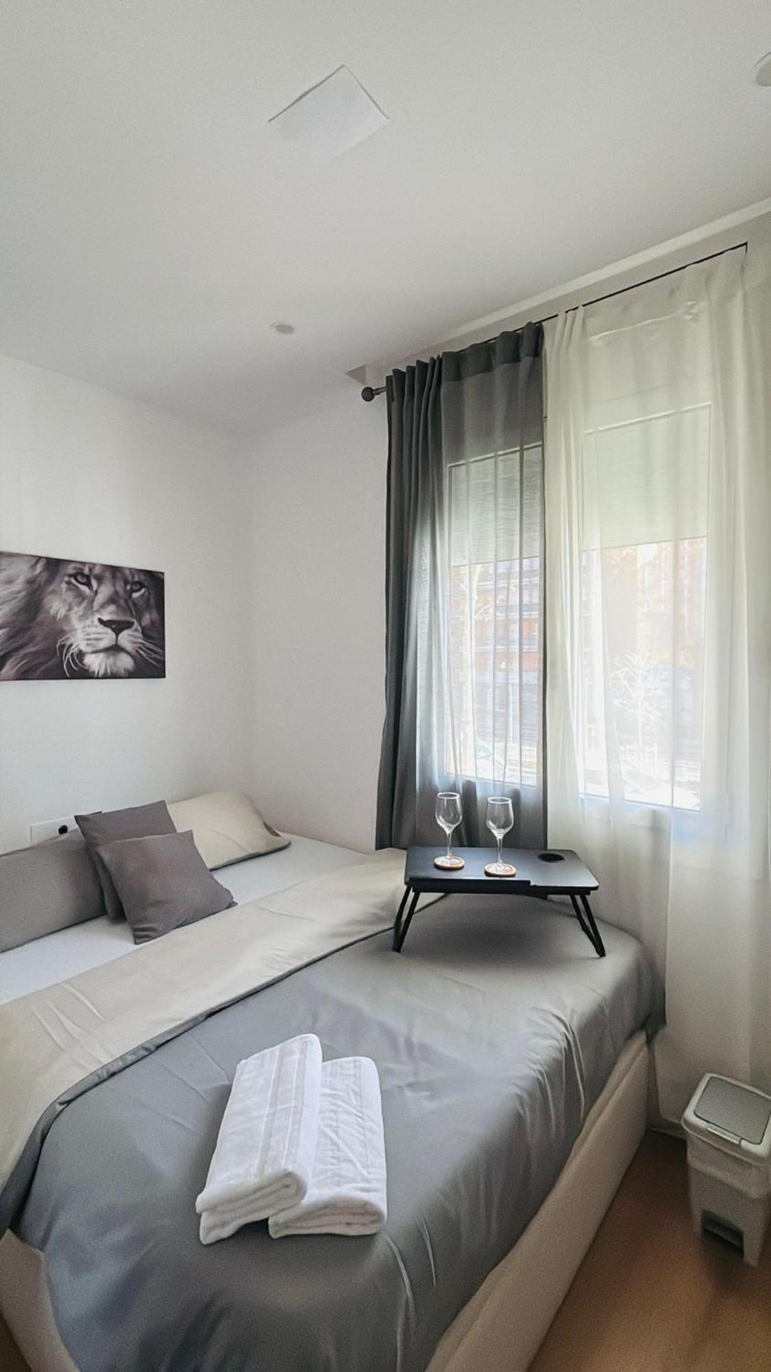 Habitaciones En Barcellona Esterno foto