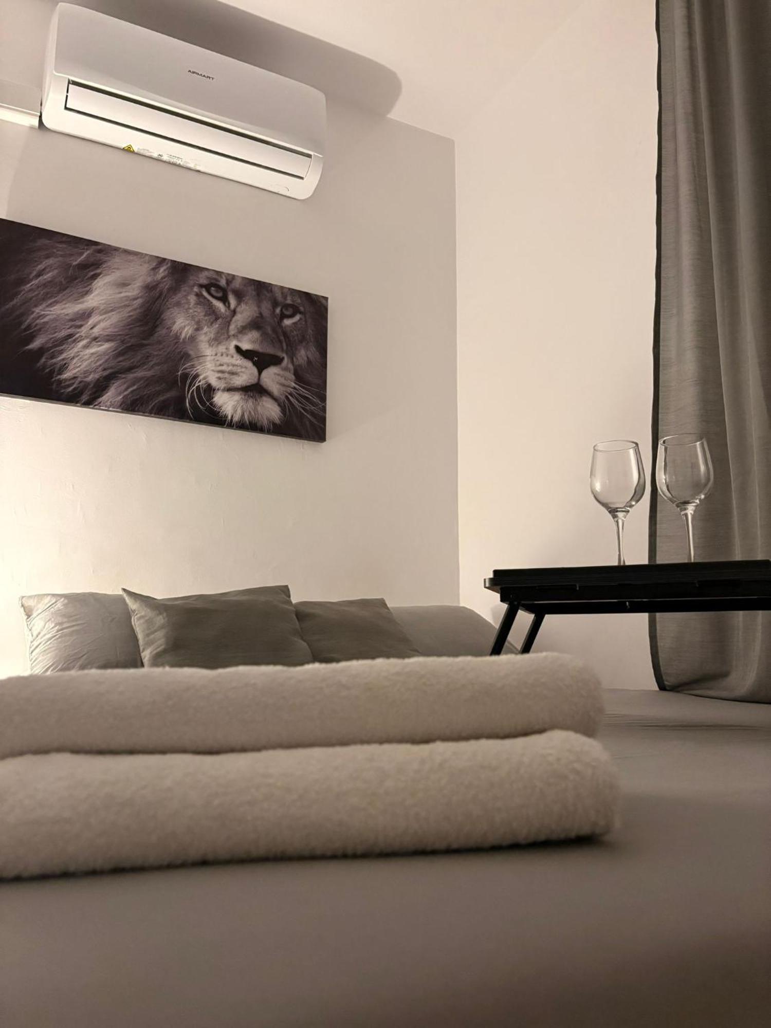Habitaciones En Barcellona Esterno foto